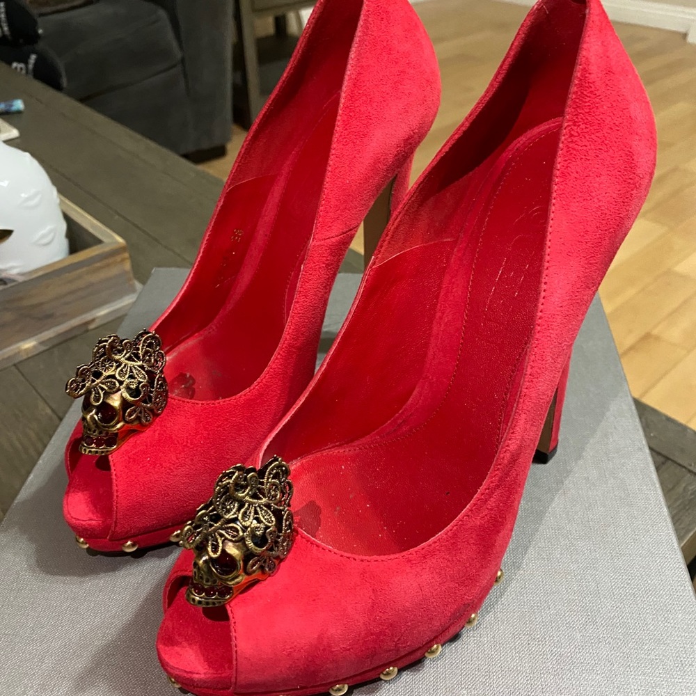 Limited edition heels